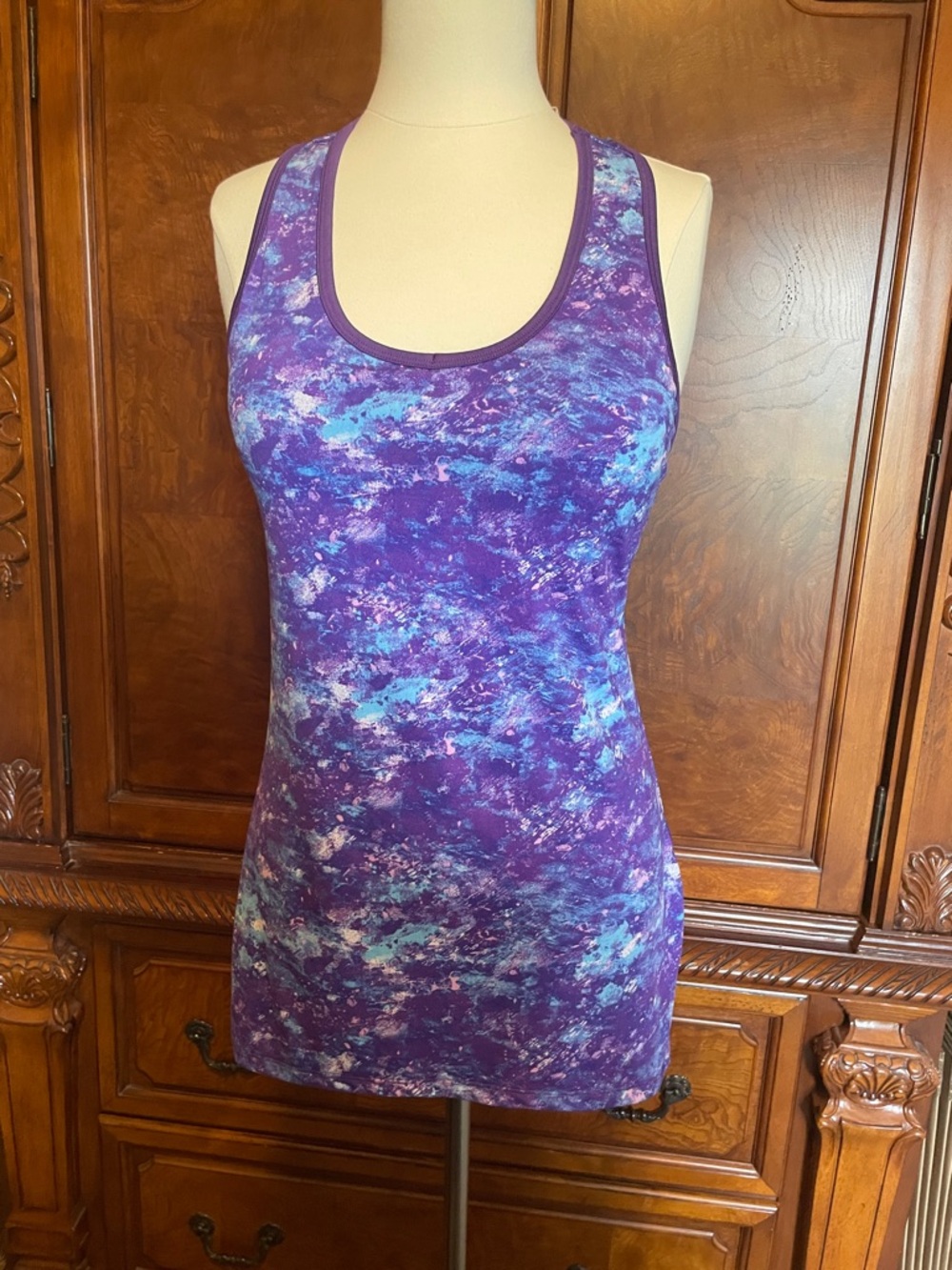 Gaiam Reflection Purple Galaxy Racerback Yoga Top Size Medium